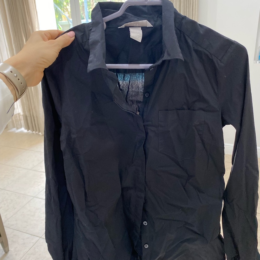 Black basic blouse